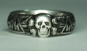 SS-Totenkopfring Franz HARATHER 21.6.1940
