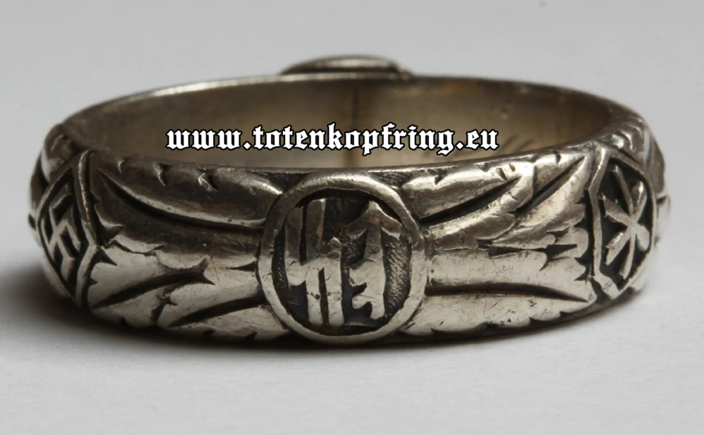 SS-Totenkopfring Dr. Rudolf STEPHAN 21.12.1942 MINT!!!