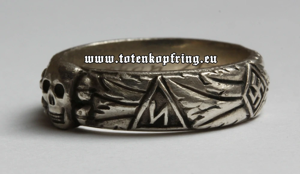 SS-Totenkopfring Dr. Rudolf STEPHAN 21.12.1942 MINT!!!
